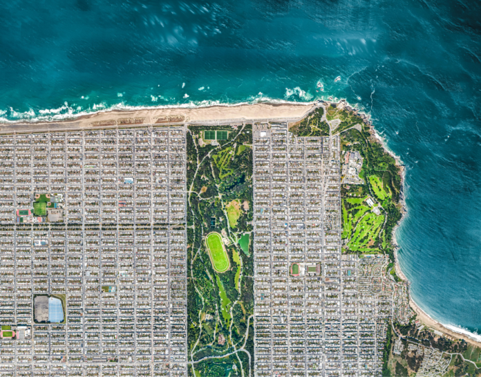 Bird's eye view of the Great Highway in San Francisco